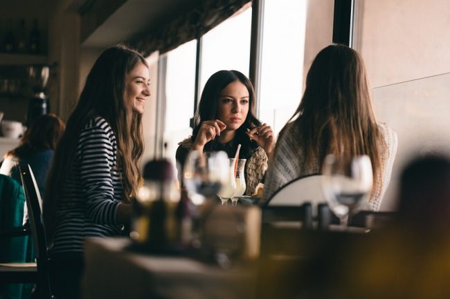 78394 not to tell your friends about your relationship